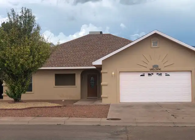 Property at 3306 Robert H Bradley Dr, Alamogordo, NM, 88310, 3 beds, 3 baths, [object Object]