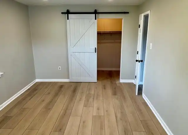 Property at 424 N Armistead St #201, Alexandria, VA, 22312, 2 beds, 1 bath, [object Object]
