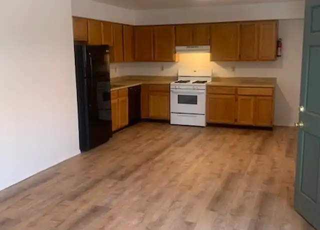 Property at 927 Aztec Rd NW Unit 02, Albuquerque, NM, 87107, 2 beds, 1 bath, [object Object]