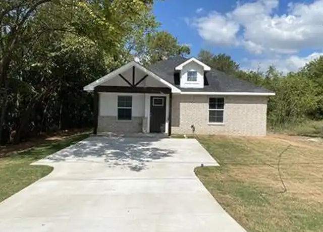 Property at 313 E Nelson St, Denison, TX, 75021, 3 beds, 2 baths, [object Object]