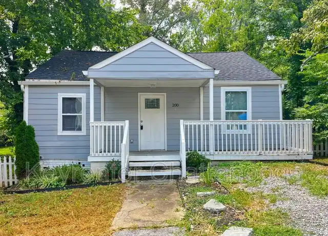 Property at 200 Sawyer St, Chattanooga, TN, 37405, 3 beds, 2 baths, [object Object]