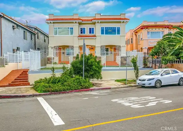 Property at 212 S Hoover St, Los Angeles, CA, 90004, 2 beds, 1 bath, [object Object]