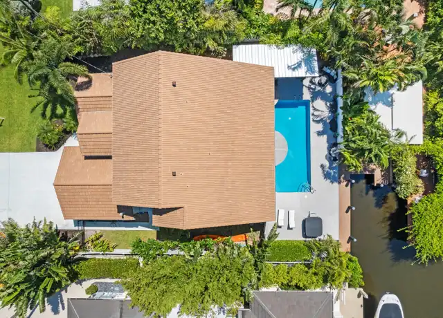 Property at 1050 Brooks Ln, Delray Beach, FL, 33483, 4 beds, 3.5 baths, [object Object]