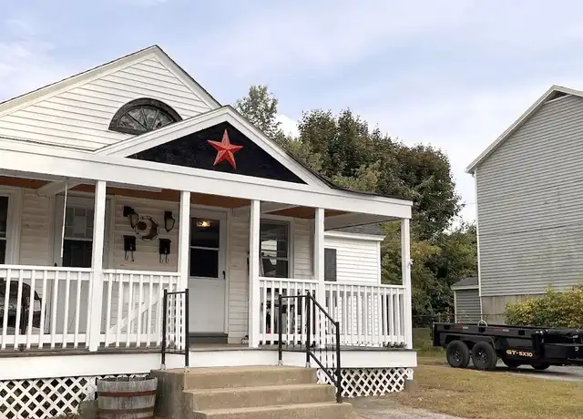 Property at 5 Hamel Ave Unit C, Allenstown, NH, 03275, 3 beds, 1 bath, [object Object]