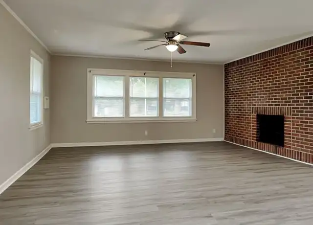 Property at 7109 E 104th St, Kansas City, MO, 64134, 4 beds, 2 baths, [object Object]