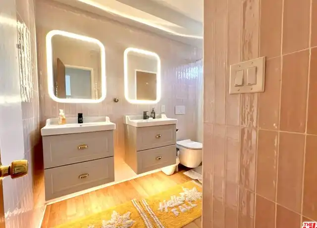 Property at 1545 3rd St, Manhattan Beach, CA, 90266, 4 beds, 2 baths, [object Object]