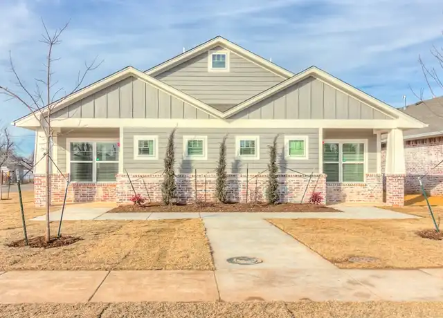 Property at 735 W Hurd St, Edmond, OK, 73003, 3 beds, 2.5 baths, [object Object]