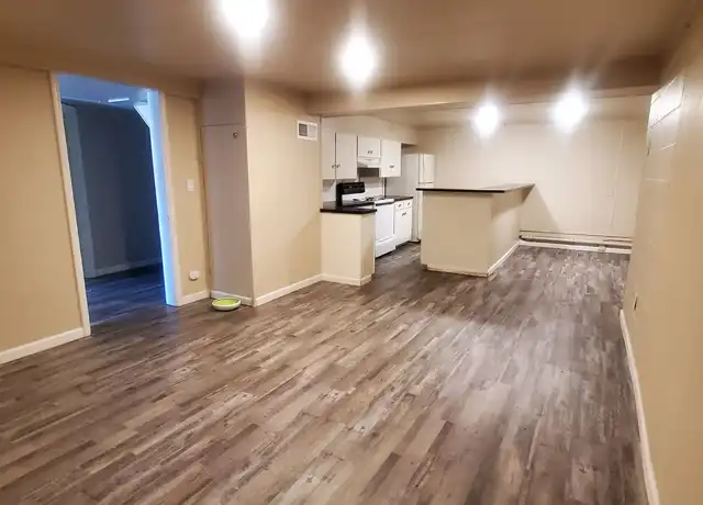 Property at 1017 N Garden St Unit C, Bellingham, WA, 98225, 5 beds, 1.5 baths, [object Object]