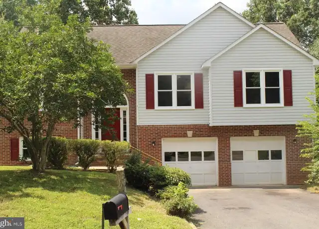 Property at 5908 Danielle Dr, Fredericksburg, VA, 22407, 3 beds, 2.5 baths, [object Object]