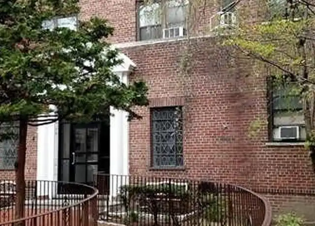 Property at 6141 Saunders St Unit B49, Rego Park, NY, 11374, 2 beds, 1 bath, [object Object]