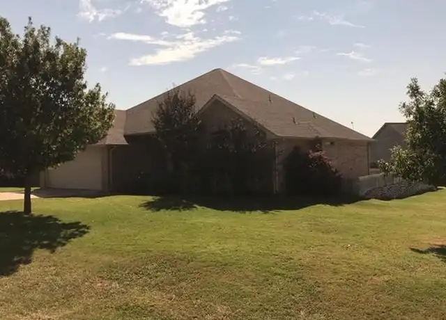 Property at 1005 Winding Rd, Granbury, TX, 76049, 3 beds, 2 baths, [object Object]