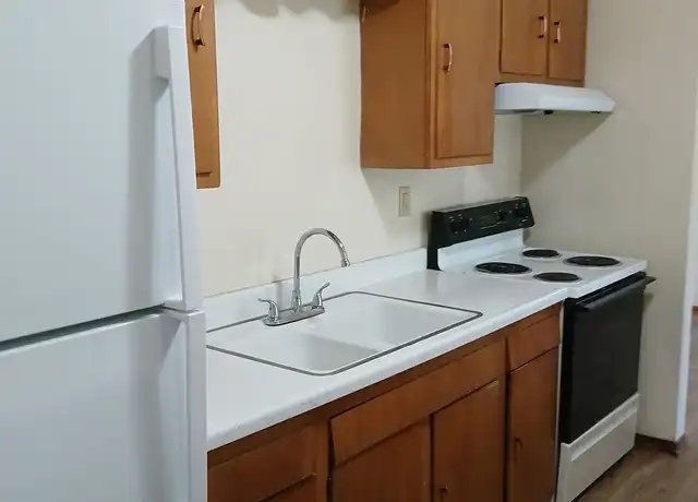 Property at 2080 Shopiere Rd Unit 11s, Beloit, WI, 53511, 2 beds, 1 bath, [object Object]