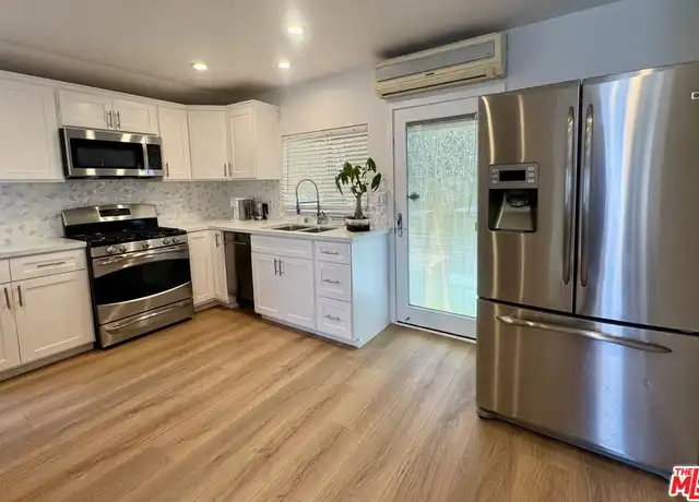 Property at 132 N Carson Rd Unit A, Beverly Hills, CA, 90211, 0 beds, 1 bath, [object Object]