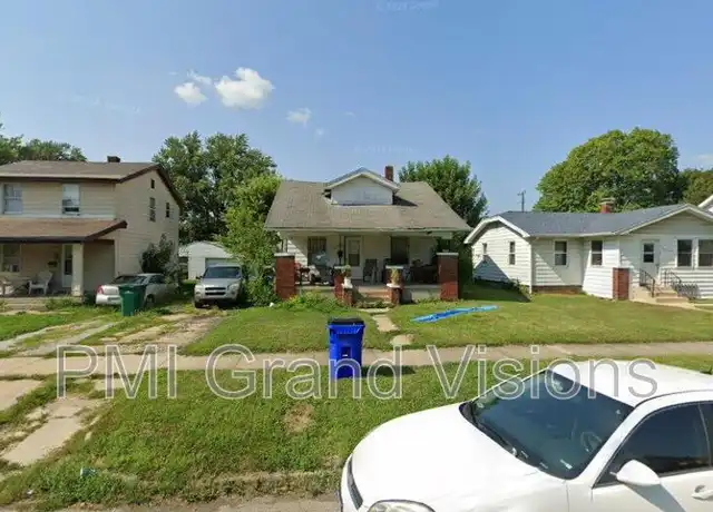 Property at 2152 E Johns Ave, Decatur, IL, 62521, 2 beds, 1 bath, [object Object]