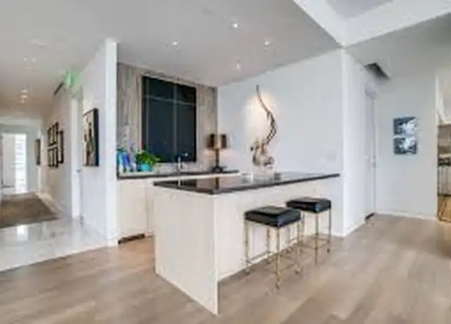Property at 1918 Olive St Unit 4104, Dallas, TX, 75201, 2 beds, 2 baths, [object Object]