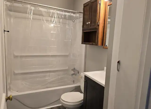 Property at 2007 E Lincoln Ave, Decatur, IL, 62521, 2 beds, 1 bath, [object Object]