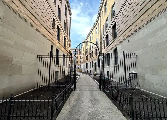 Property at 423 W Belden Ave Unit 2, Chicago, IL, 60614, 1 bed, 1 bath, [object Object]