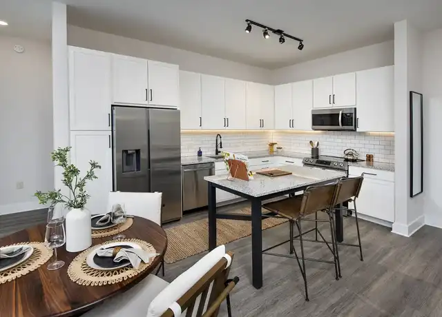Property at Manor Barrett - 2650 Cobb Place Ln NW, Kennesaw, GA, 30144, 1-3 bed, 1-2 bath, [object Object]
