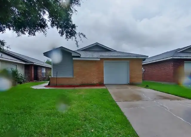 Property at 3211 Kelling St, Houston, TX, 77045, 4 beds, 2 baths, [object Object]