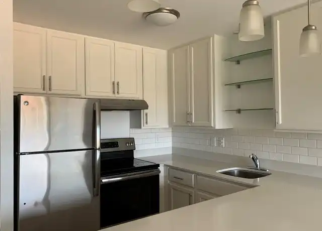 Property at 1548 Liholiho St #404, Honolulu, HI, 96822, 1 bed, 1 bath, [object Object]