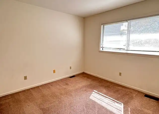 Property at 124 Governor Berkeley Rd #1, Williamsburg, VA, 23185, 3 beds, 2.5 baths, [object Object]