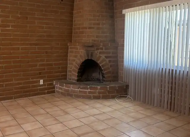 Property at 4059 E Lee St, Tucson, AZ, 85712, 2 beds, 1 bath, [object Object]