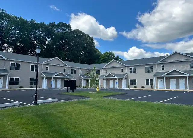Property at 136 Liberty St Unit 111, Southington, CT, 06489, 2 beds, 1 bath, [object Object]