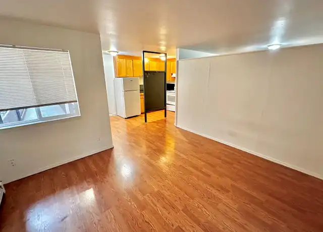 Property at 1718 Summit Ave Unit 204, Seattle, WA, 98122, 1 bed, 1 bath, [object Object]
