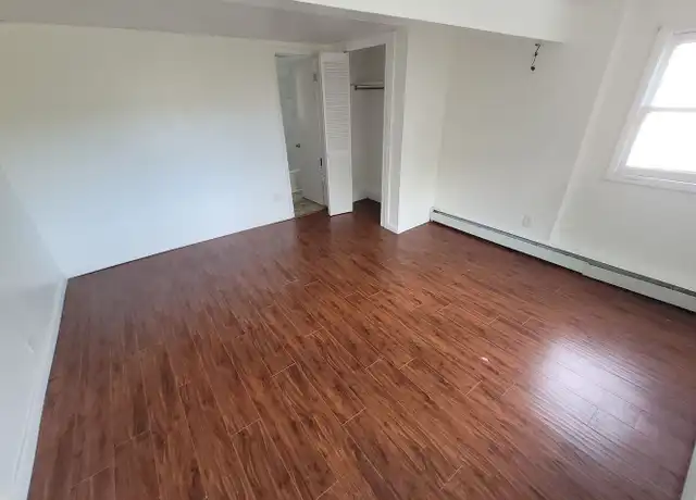 Property at 776 New York 284 Unit 2, Westtown, NY, 10998, 1 bed, 1 bath, [object Object]