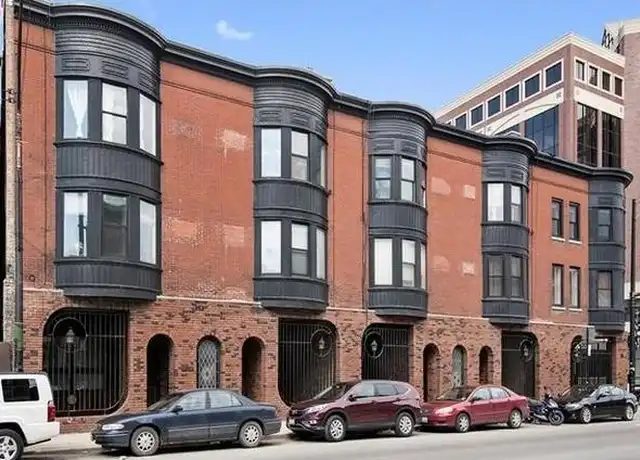 Property at 2950 N Halsted St #2, Chicago, IL, 60657, 2 beds, 1 bath, [object Object]