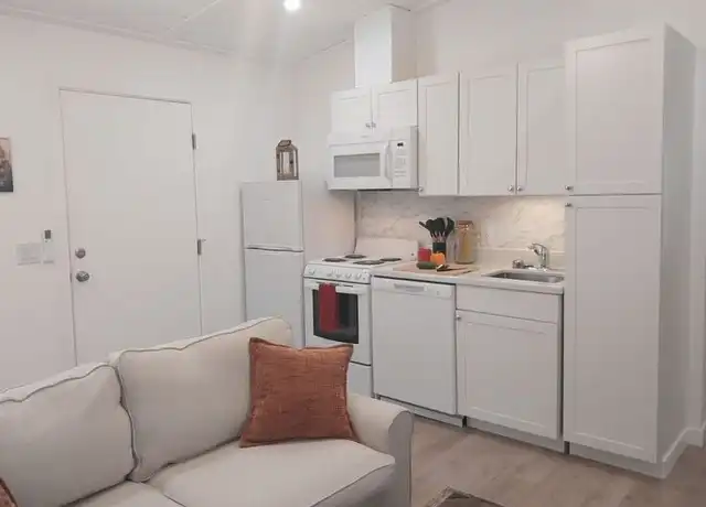 Property at 720 Pritchett Ln Unit 27, Seven Points, TX, 75143, 2 beds, 1 bath, [object Object]