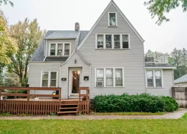 Property at 9004 W Mitchell St, West Allis, WI, 53214, 2 beds, 1 bath, [object Object]