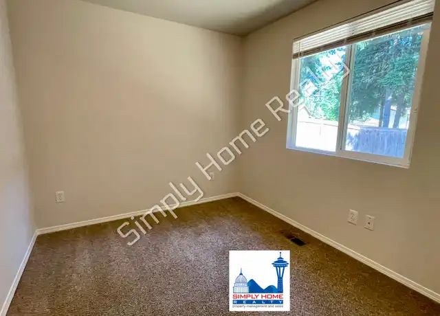 Property at 5700 56th Ave SE, Lacey, WA, 98503, 3 beds, 2 baths, [object Object]