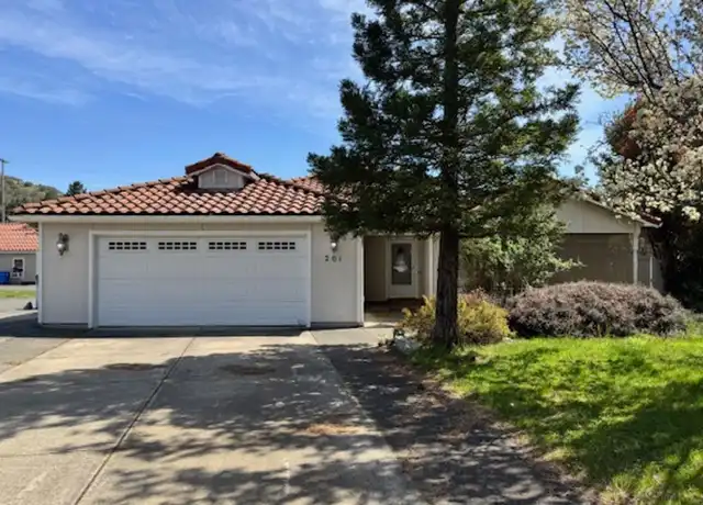 Property at 201 Via Linda, Gold Hill, OR, 97525, 3 beds, 2 baths, [object Object]