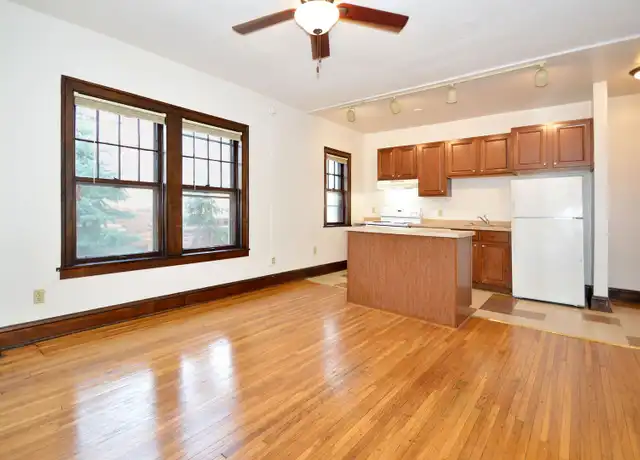 Property at 128 E 18th St Unit 6 26, Minneapolis, MN, 55403, 1 bed, 1 bath, [object Object]