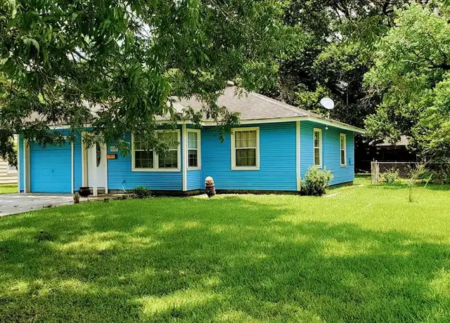 Property at 205 McLemore Dr, Alvin, TX, 77511, 3 beds, 1 bath, [object Object]