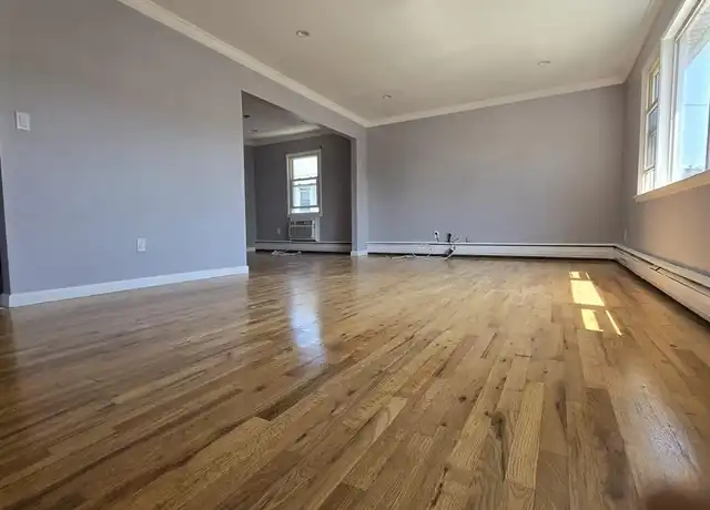 Property at 25733 144th Ave, Rosedale, NY, 11422, 3 beds, 1.5 baths, [object Object]