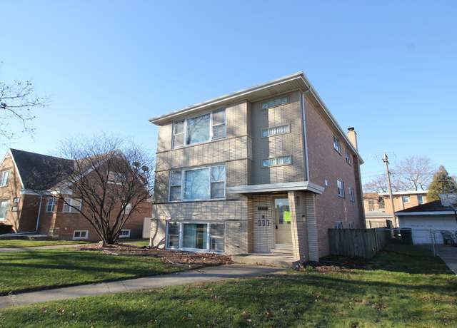 Photo of 9312 S Harding Ave #2, Evergreen Park, IL 60805