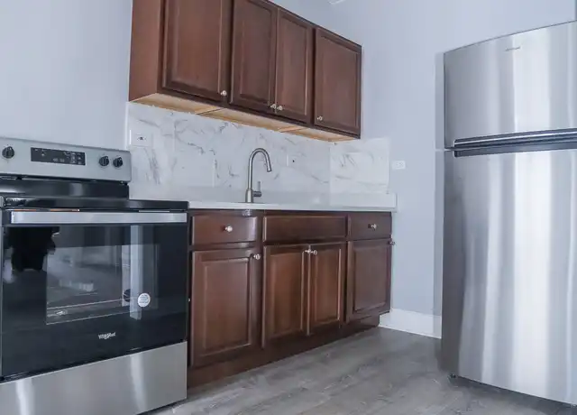 Property at 6956 N Ashland Blvd, Chicago, IL, 60626, 1 bed, 1 bath, [object Object]