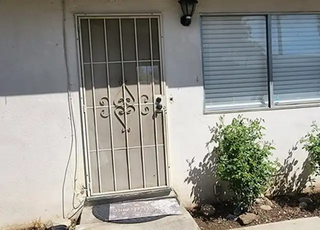Property at 34214 County Line Rd Unit A, Yucaipa, CA, 92399, 2 beds, 1 bath, [object Object]