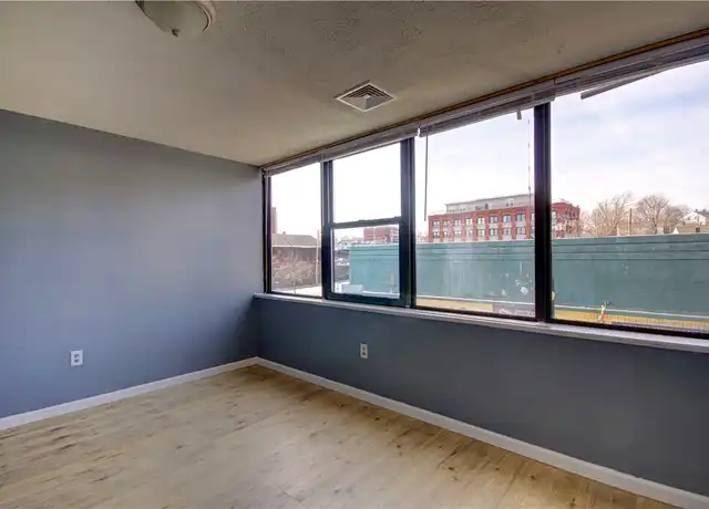 Property at 285 Main St Unit 8, Woonsocket, RI, 02895, 2 beds, 1 bath, [object Object]