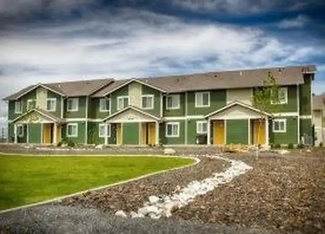 Property at 705 Central Ave N Unit 102, Quincy, WA, 98848, 3 beds, 1.5 baths, [object Object]
