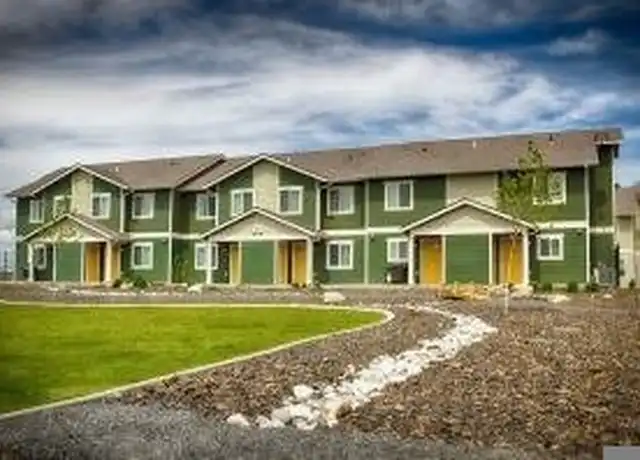 Property at 705 Central Ave N Unit 102, Quincy, WA, 98848, 3 beds, 1.5 baths, [object Object]