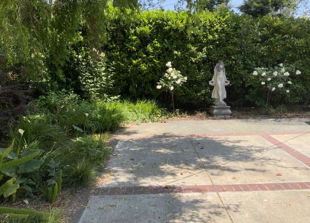 Photo of 774 Kingston Ave, Oakland, CA 94611