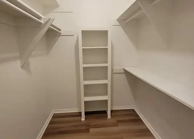 Property at La Hacienda Apartments - 4761 E Lancaster Ave, Fort Worth, TX, 76103, 1 bed, 1 bath, [object Object]