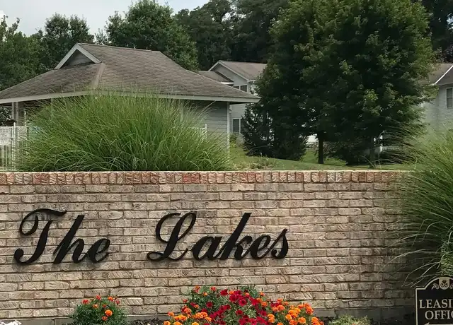 Property at The Lakes Apartments - 13 N Shore Dr, Chillicothe, OH, 45601, 2 beds, 2 baths, [object Object]