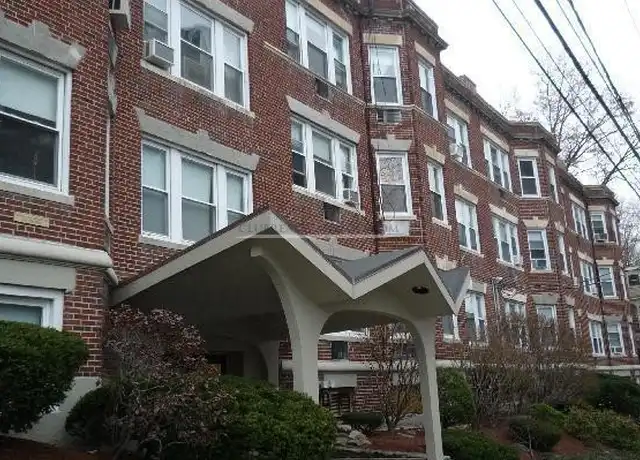 Property at 33 Lancaster Ter Unit 104, Brookline, MA, 02446, 2 beds, 2 baths, [object Object]