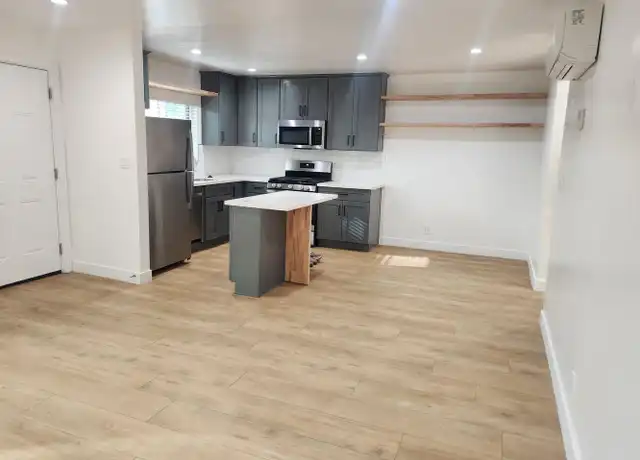 Property at 11019 Fruitland Dr Unit 02, Studio City, CA, 91604, 1 bed, 1 bath, [object Object]