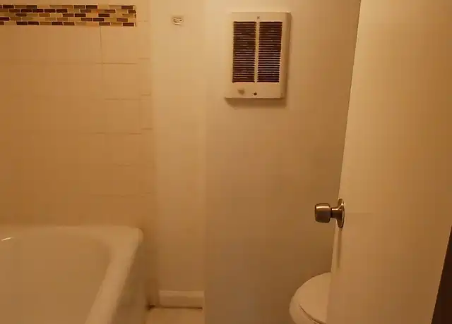 Property at 4525 Pennington Ave, Curtis Bay, MD, 21226, 2 beds, 1 bath, [object Object]