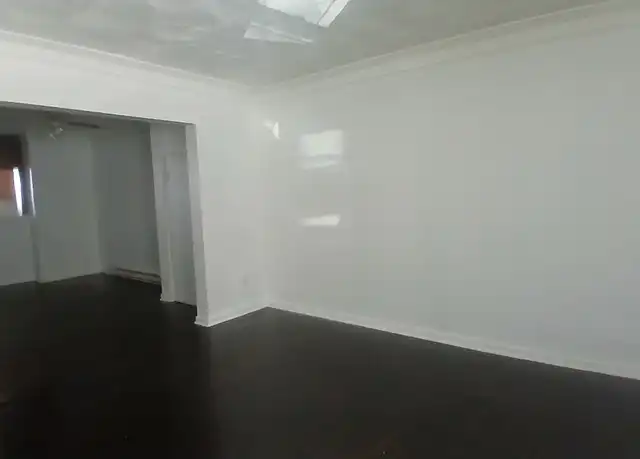 Property at 4525 Pennington Ave, Curtis Bay, MD, 21226, 2 beds, 1 bath, [object Object]